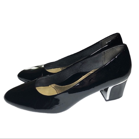 Soft Style Deanna Cross Hatch Patent/Silver Heels - Picture 1 of 9